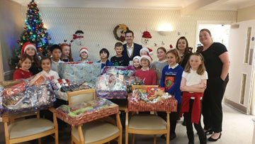 Swallownest care home receives kind donation from local community